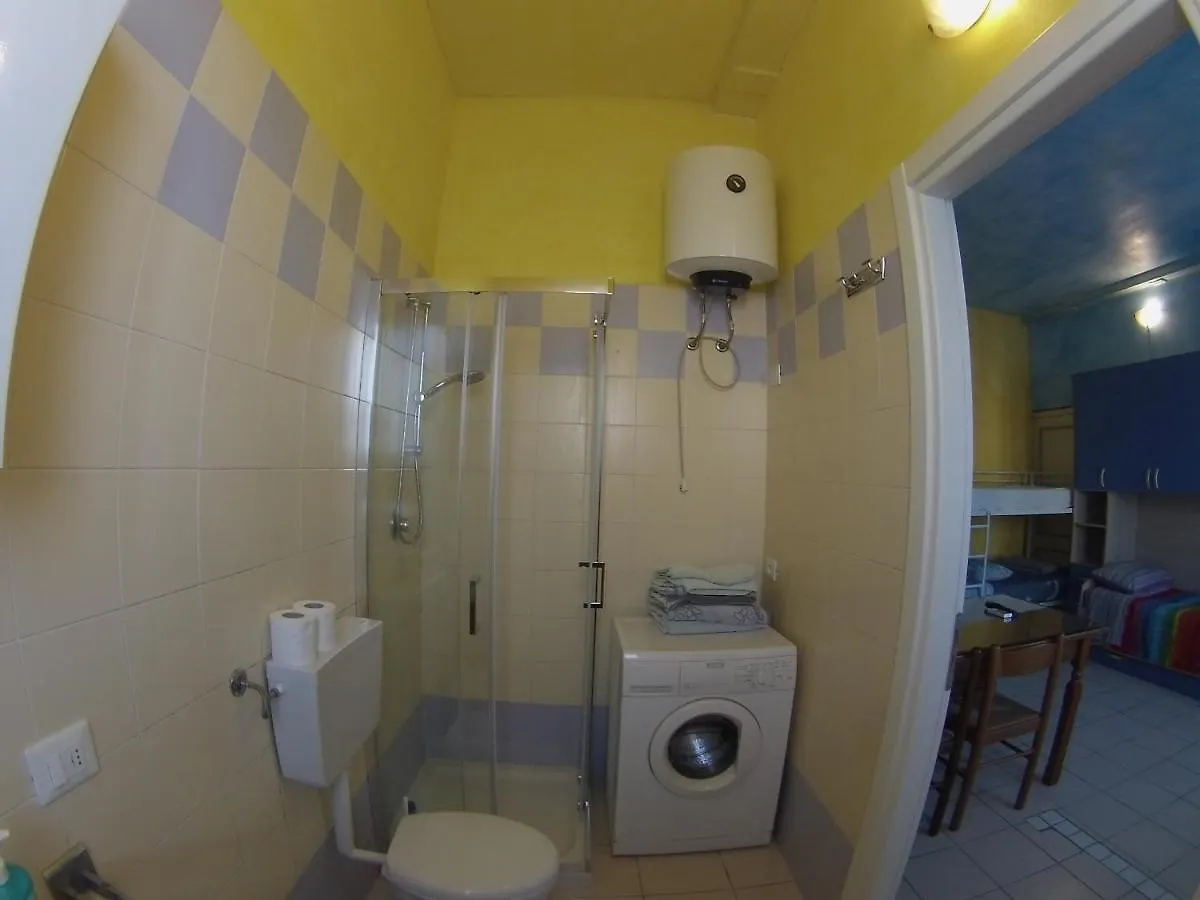Delfino Est Apartment Rosapineta 0*,