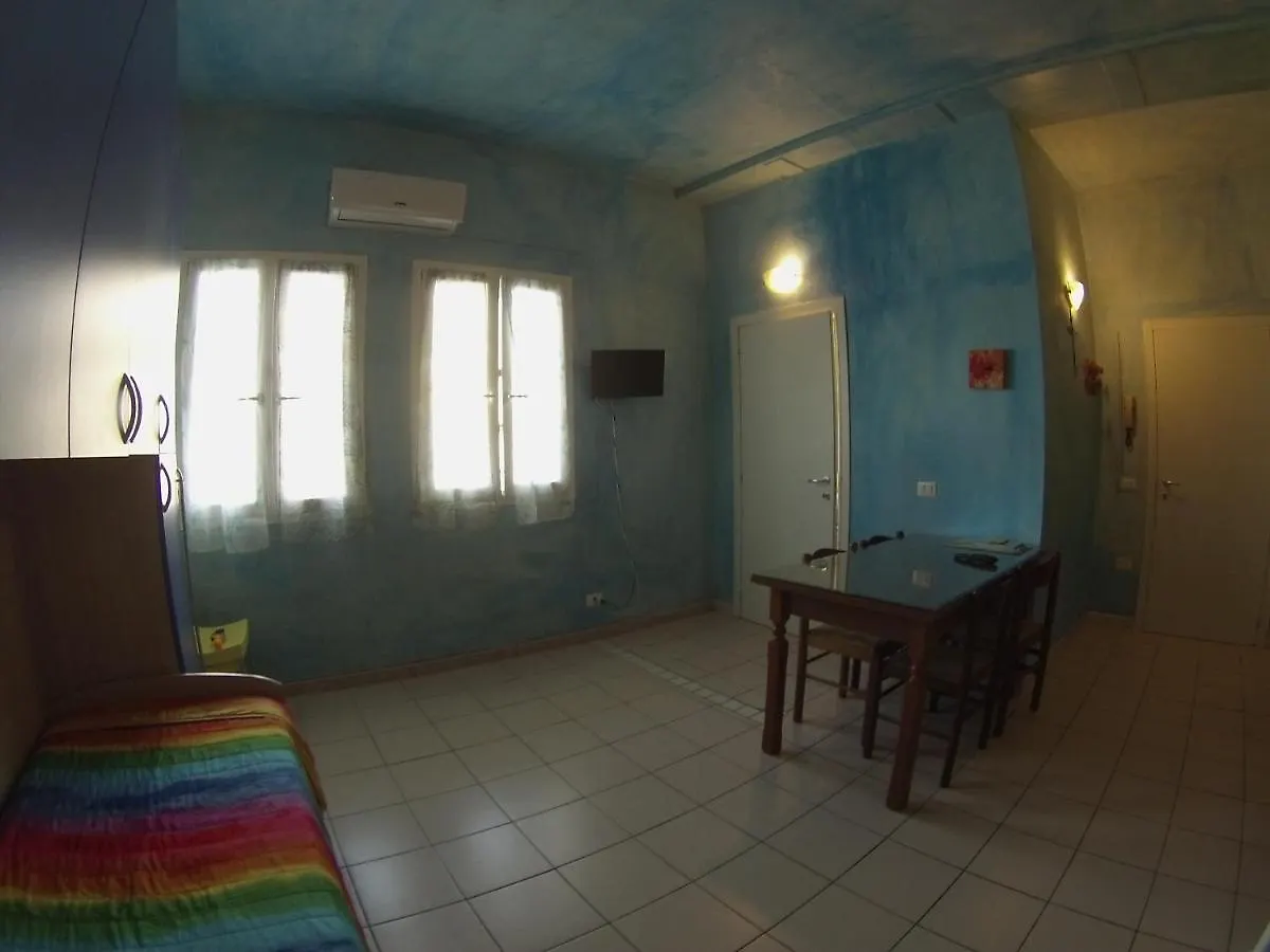 Delfino Est Apartment Rosapineta Italy