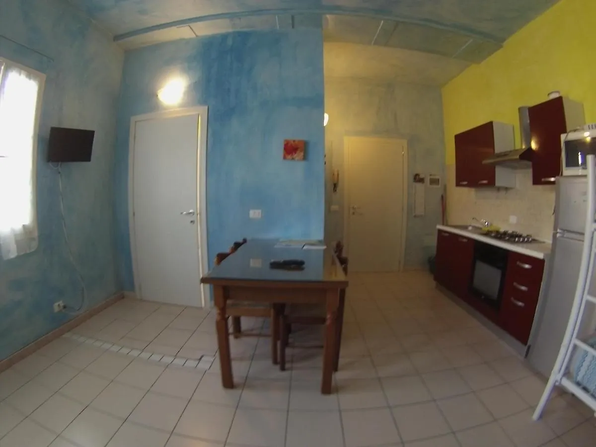 Delfino Est Apartment Rosapineta Italy